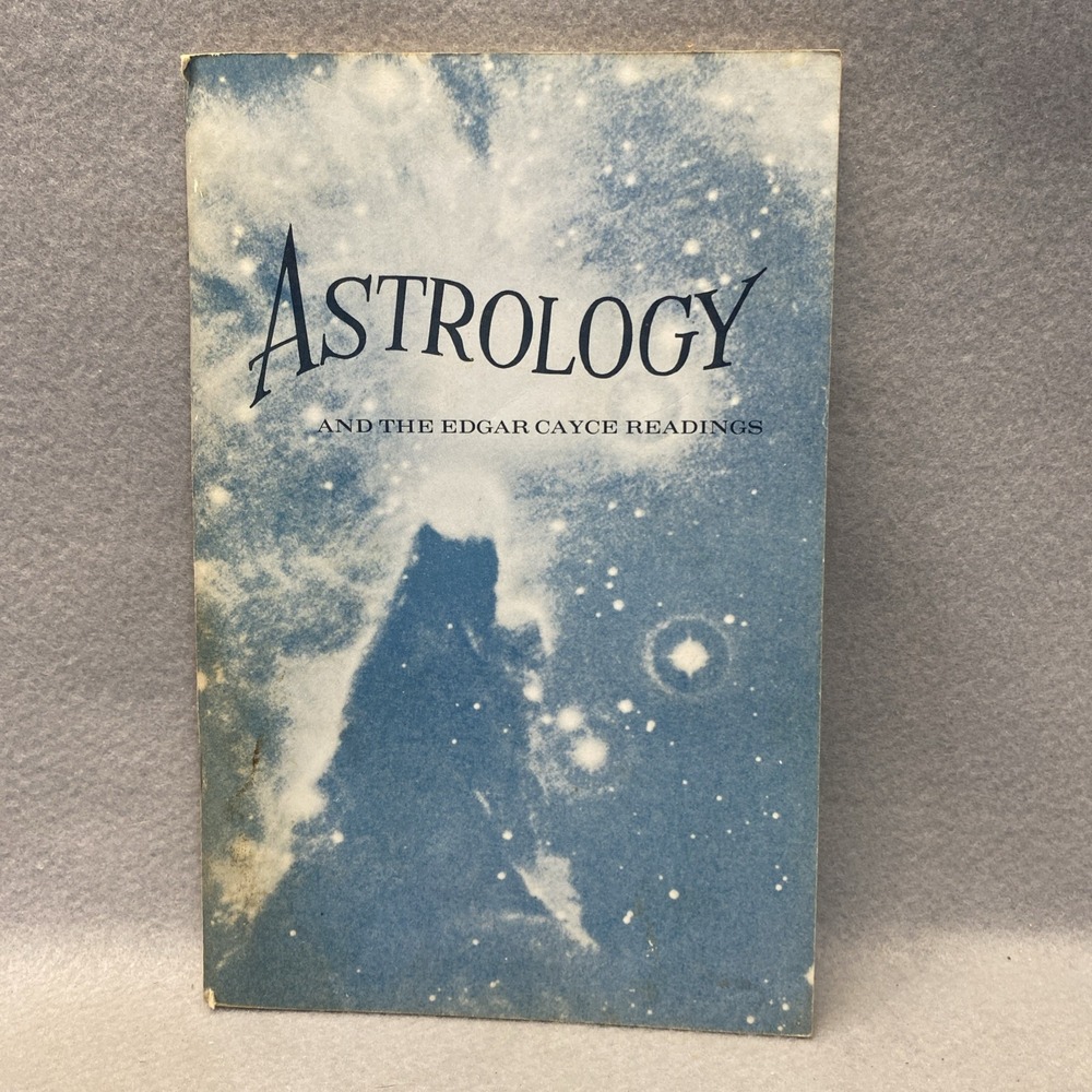 VINTAGE 1969 ASTROLOGY AND THE EDGAR CAYCE READINGS PAPERBACK BOOK